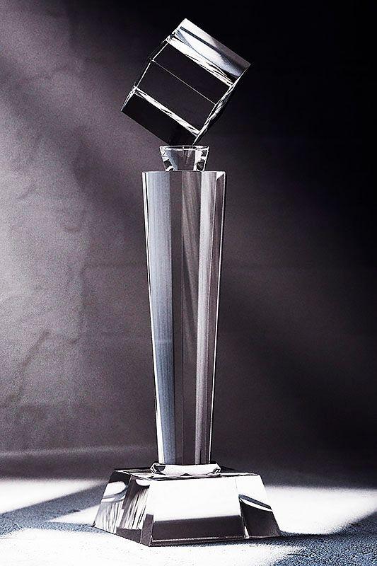 Statuette i krystal -  GLA0311