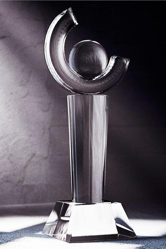 Statuette i krystal -  GLA0354