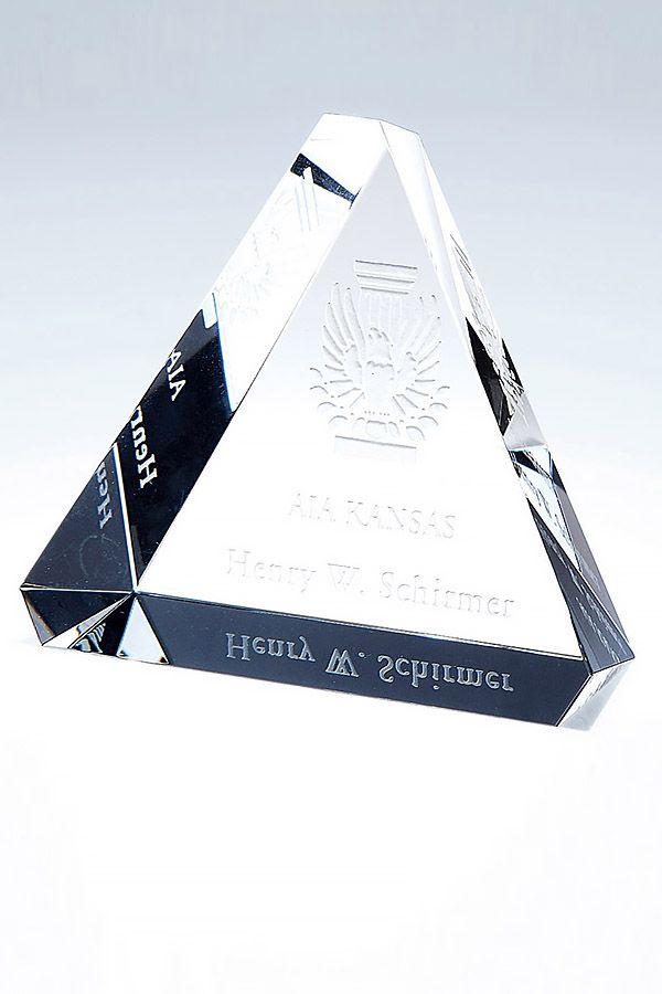 Statuette i krystal -  GLA0619