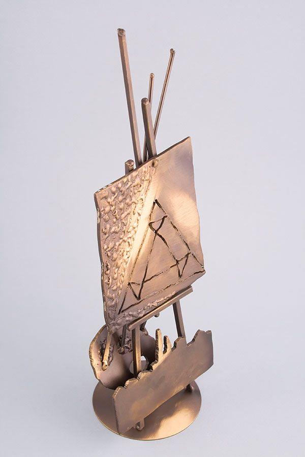 Statuette i metal -  MET018