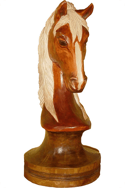 Statuette i træ -  DRE023