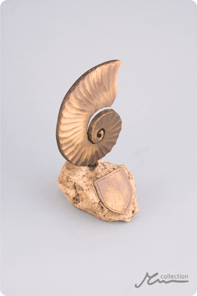 Statuette i metal -  MET039