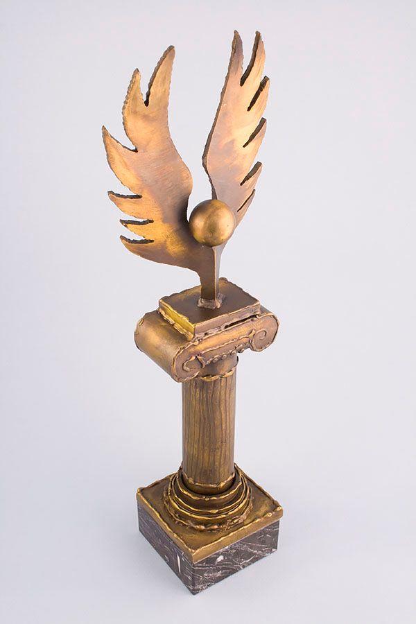Statuette i metal -  MET003