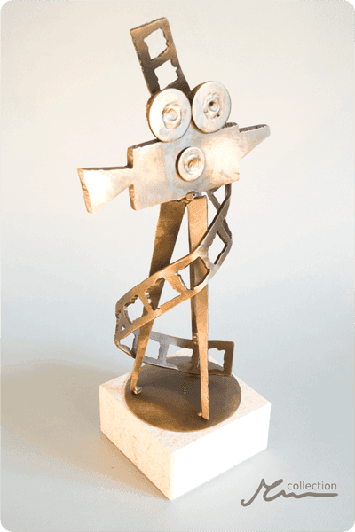 Statuette i metal -  MET085