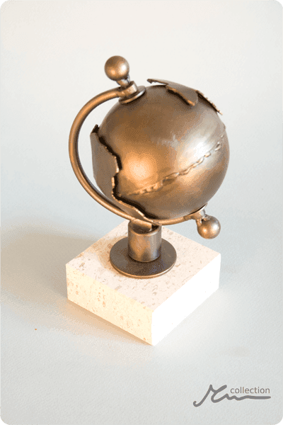 Statuette i metal -  MET087