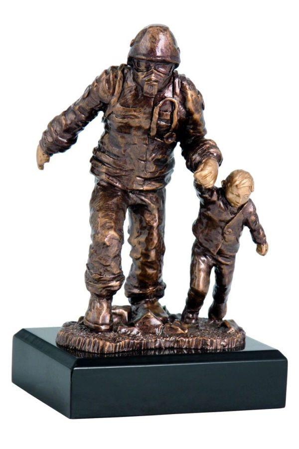 Statuette i harpiks -  RES127