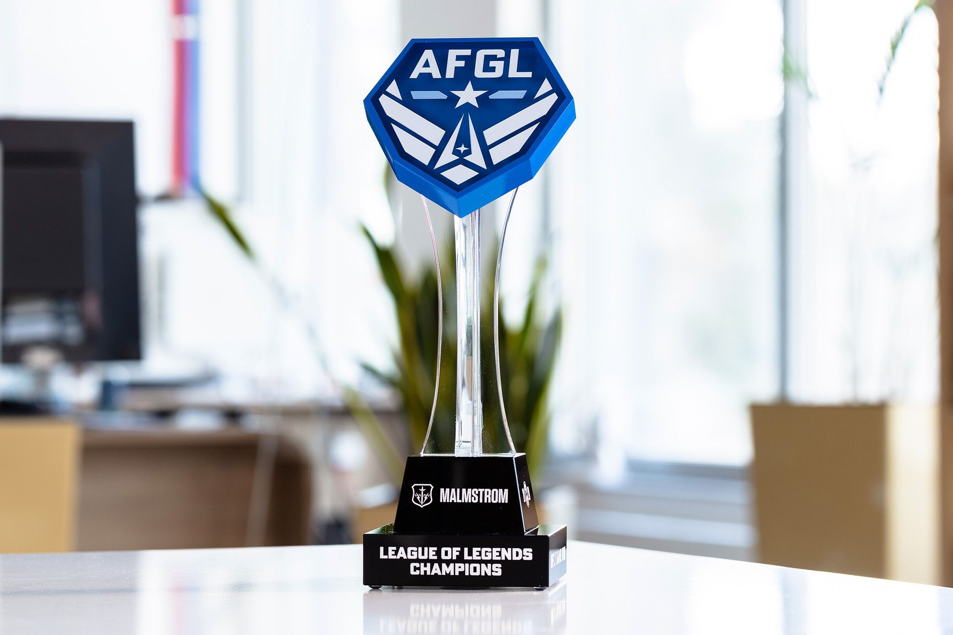 statuetka szklo LOL champions glasso